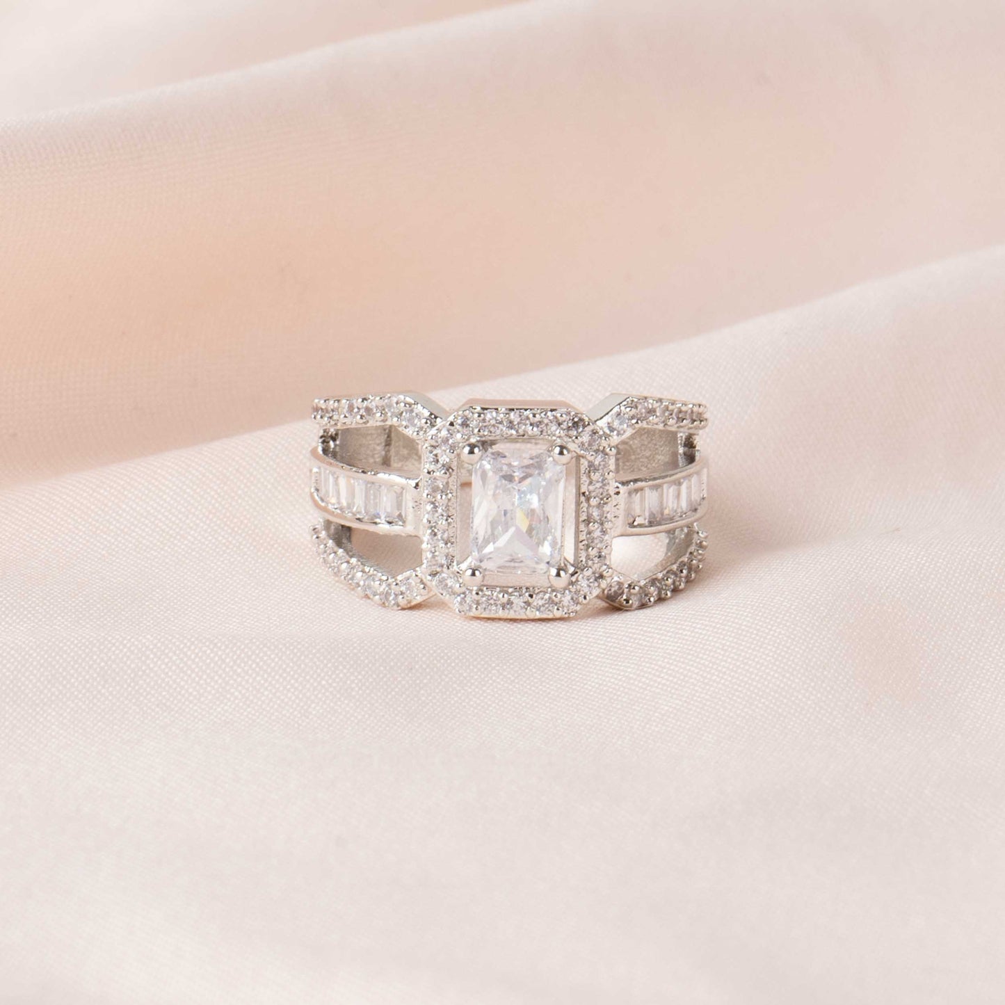 Radiant Diamond Glow Ring